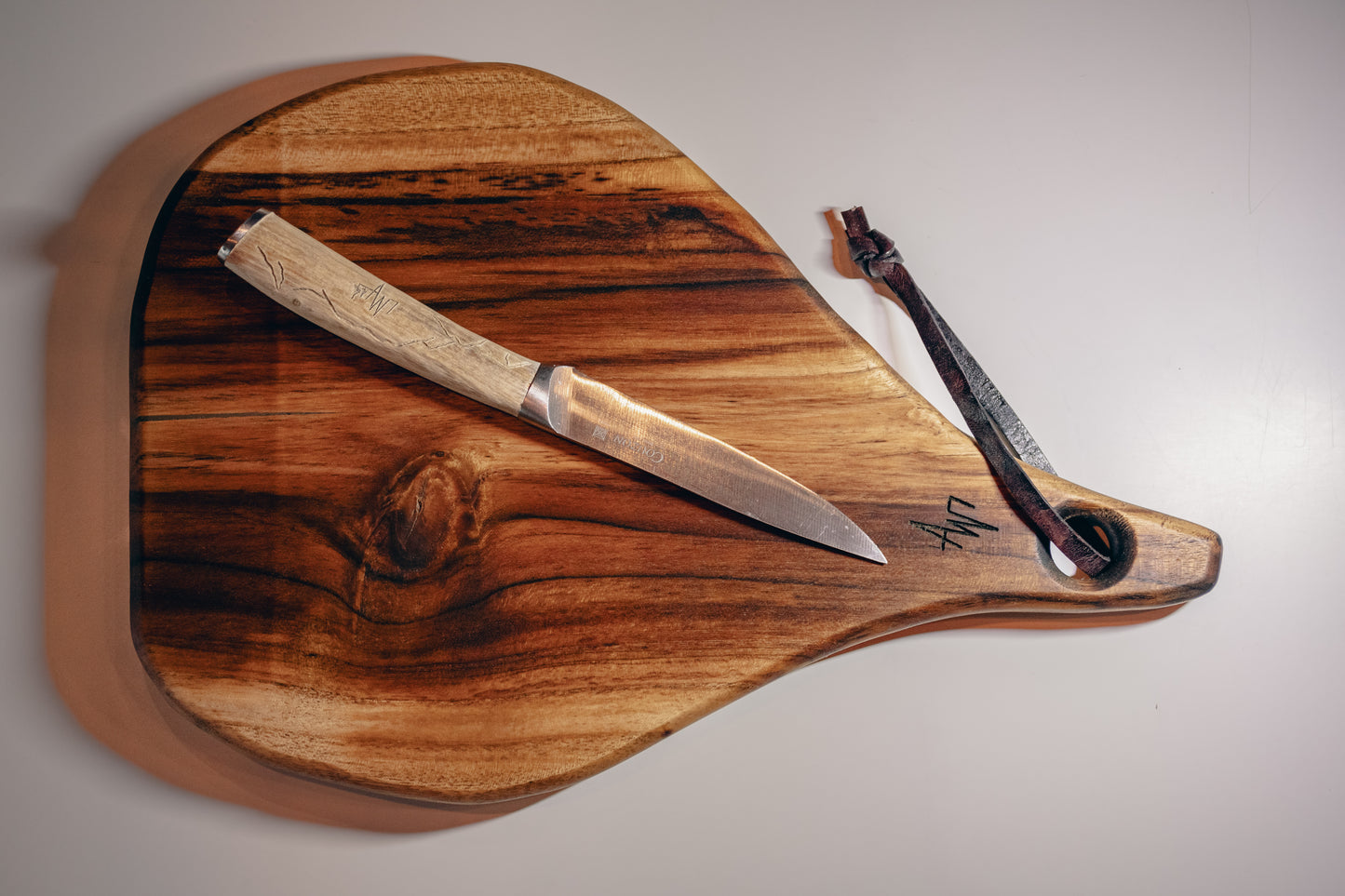 PLANCHE À DÉCOUPER