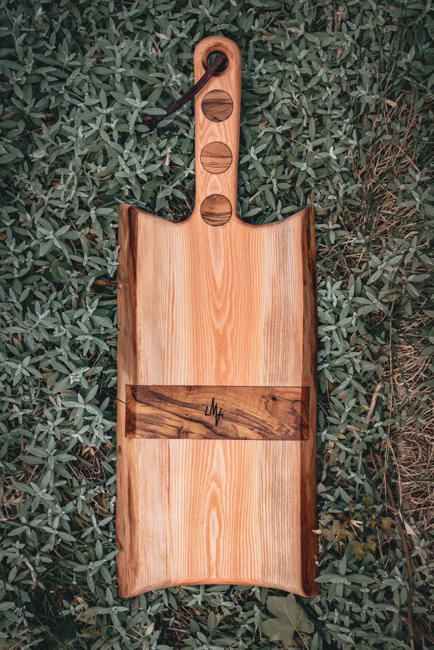 PLANCHE À DÉCOUPER