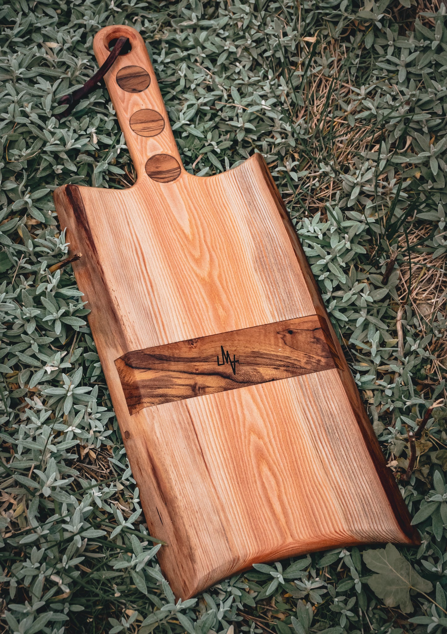 PLANCHE À DÉCOUPER