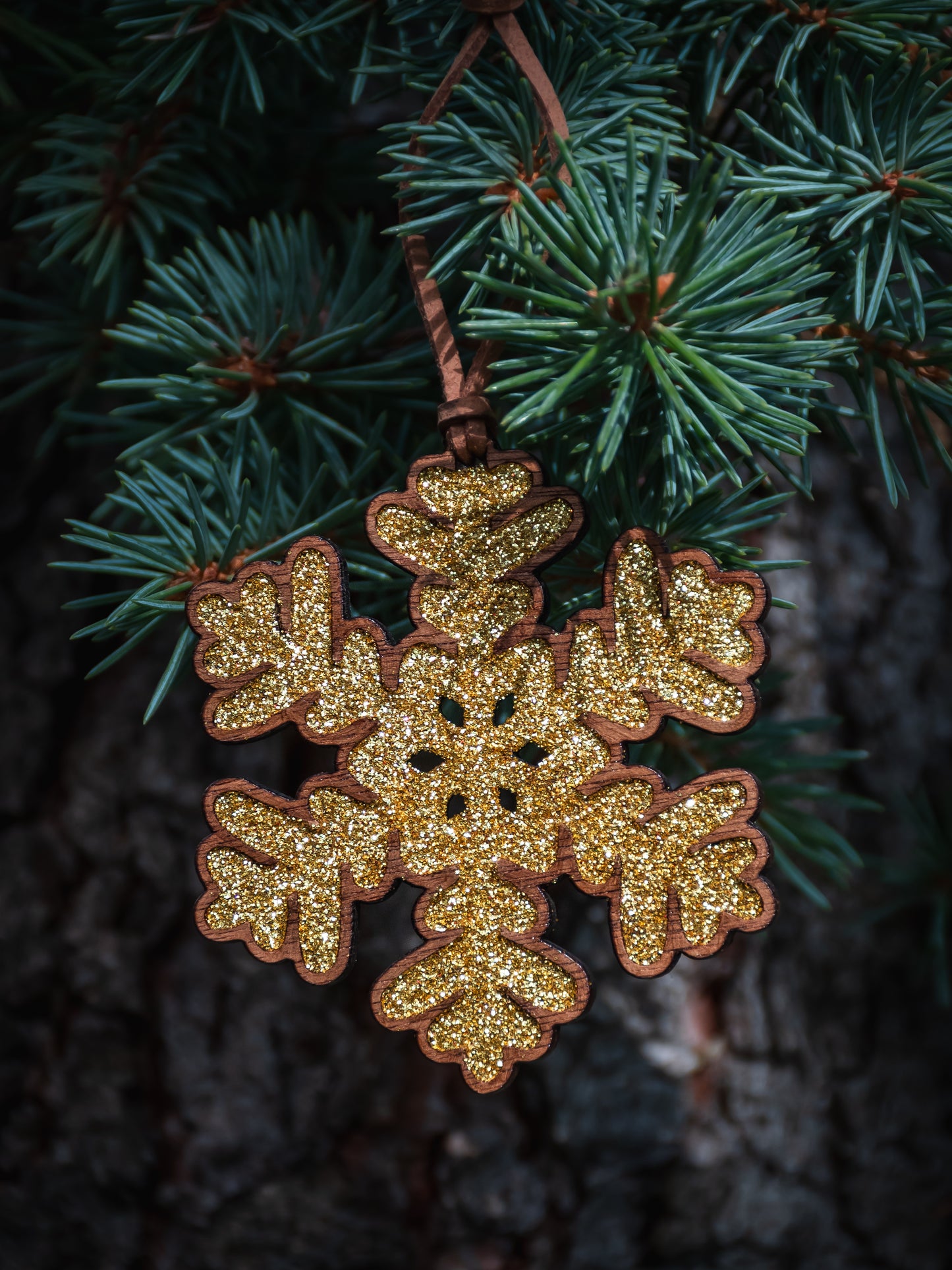 Boule de Noël en bois
