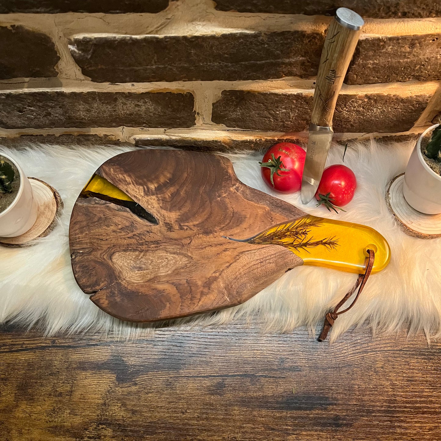 PLANCHE À DÉCOUPER