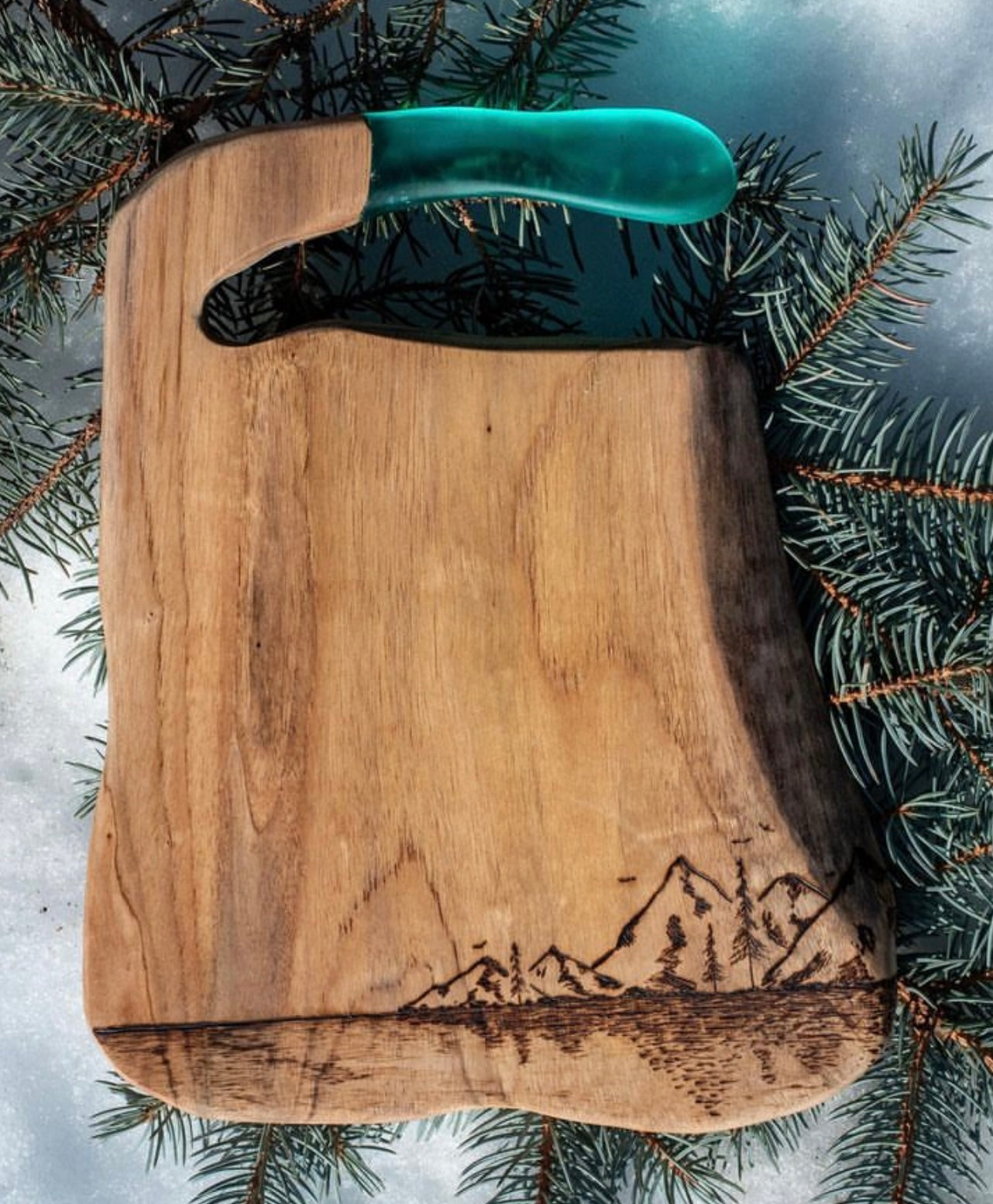 PLANCHE À DÉCOUPER