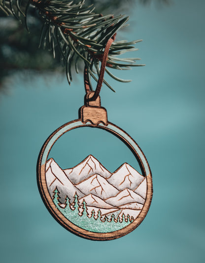 Boule de Noël en bois
