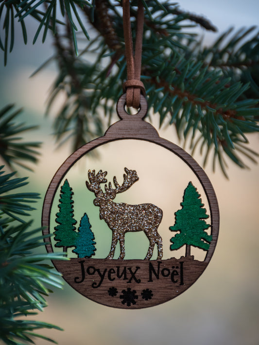 Boule de Noël en bois