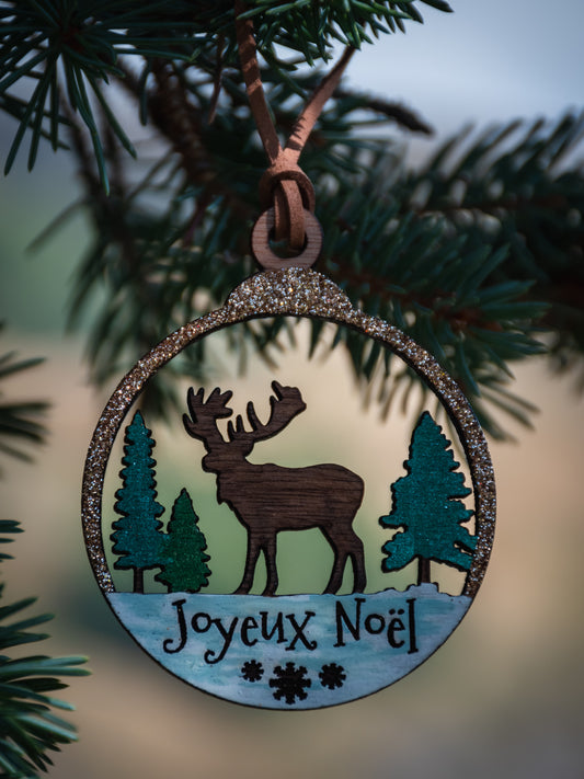 Boule de Noël en bois